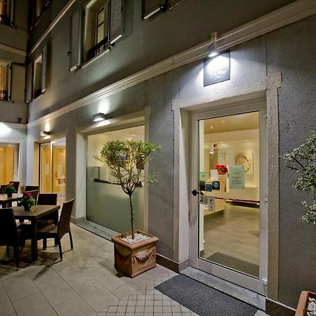 Hotel Lago Di Como Colico Exterior photo